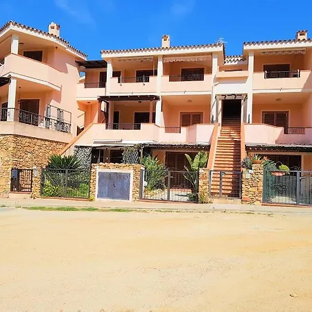 Holiday home Sunny Garden House *